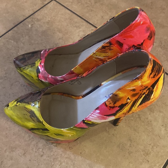 Colorful bumper high heels - Picture 3 of 3